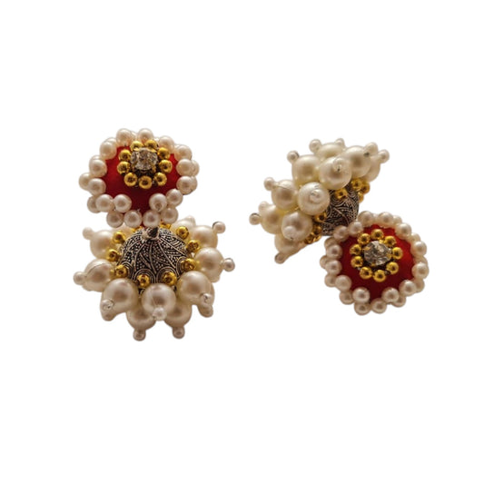 EARRINGS: SHARMILI KA JHUMKA