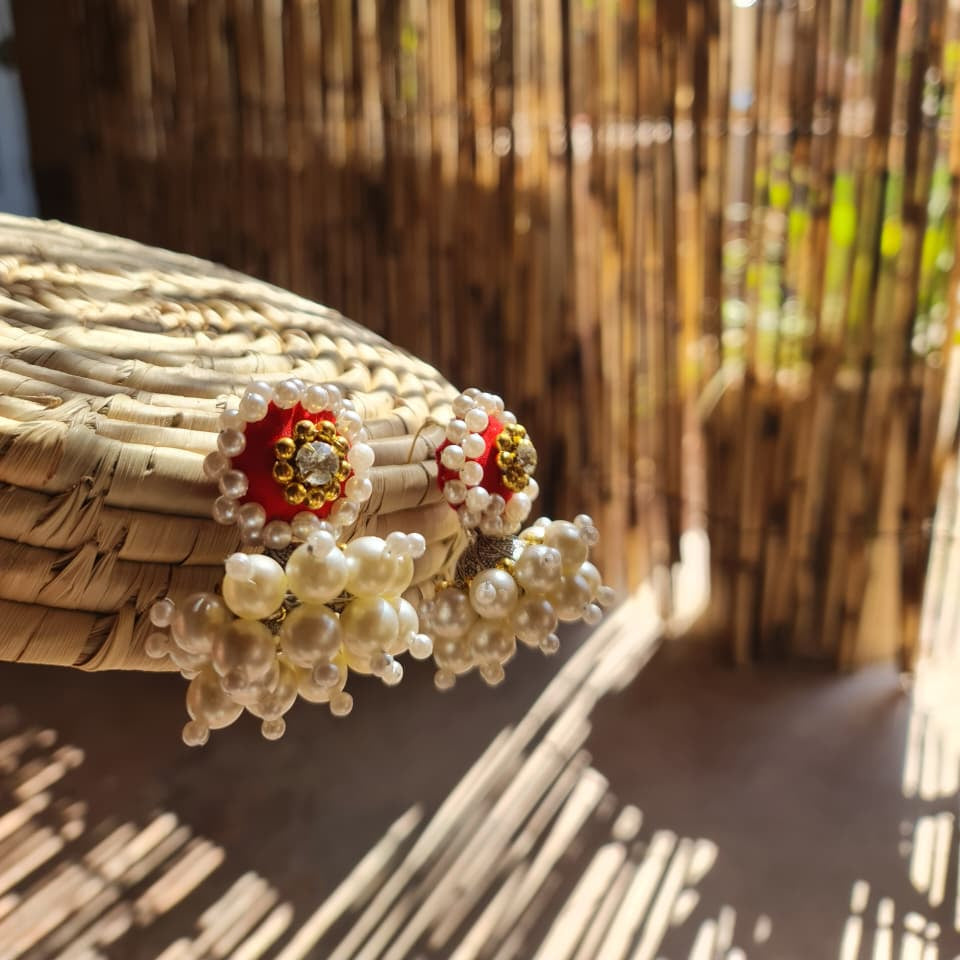 EARRINGS: SHARMILI KA JHUMKA